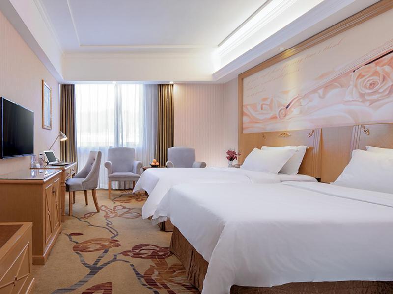 Vienna Hotel Guangzhou Panyu Huanan Country Garden Bagian luar foto